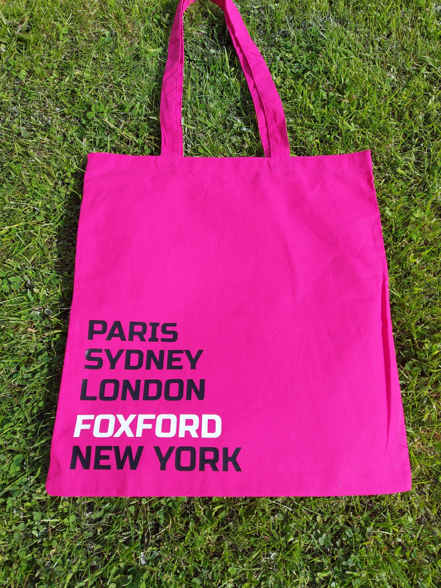 Tote bag